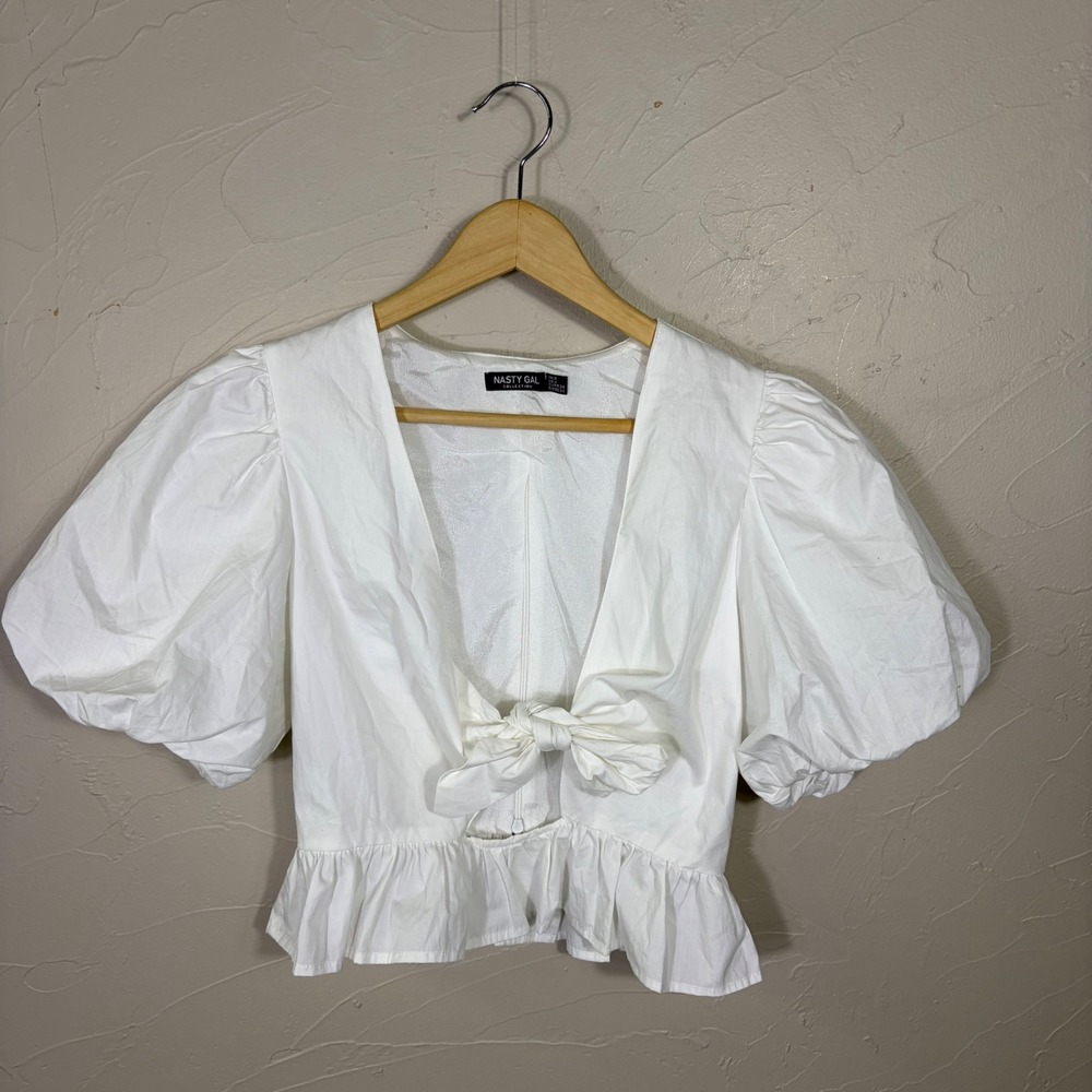 Nasty Gal Crop Top Womens 4 White Puff Sleeve Tie Front Peplum Cottagecore - Picture 2 of 12